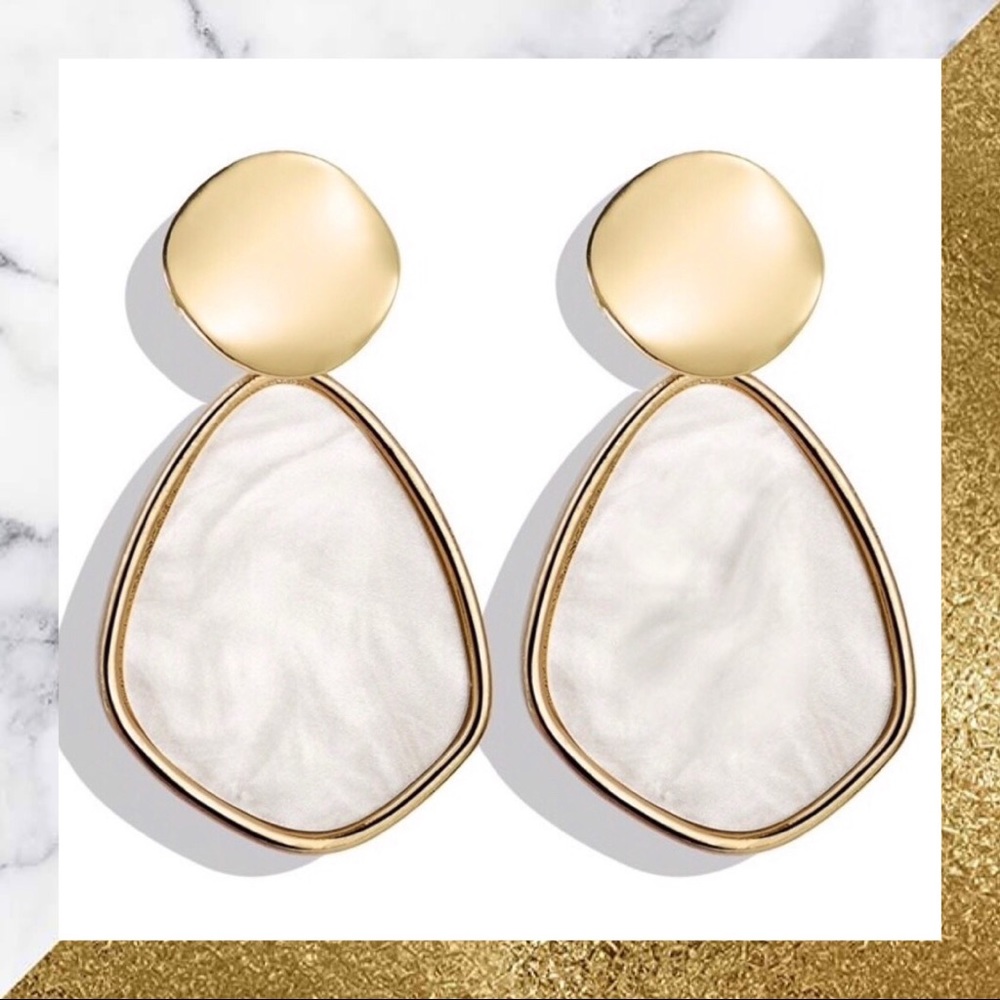 5 for $25   Drop Earrings Gold w/white marble